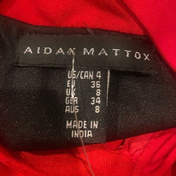 Aidan Mattox Red Beaded Neckline Halter Dress Gown Size 4 - Picture 5 of 7